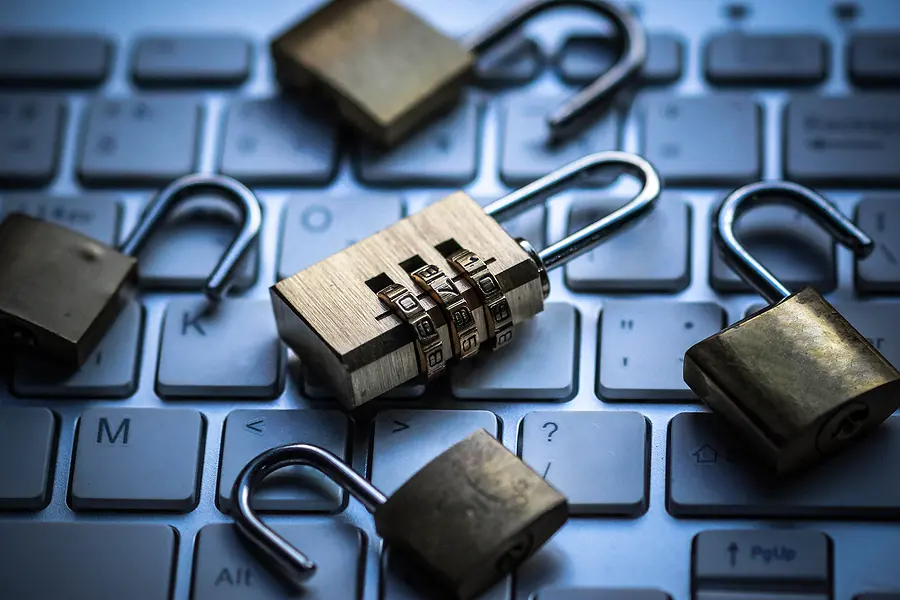 Cybersecurity Weekly: Apple flaws, Azure vulnerabilities, hackers buying network access