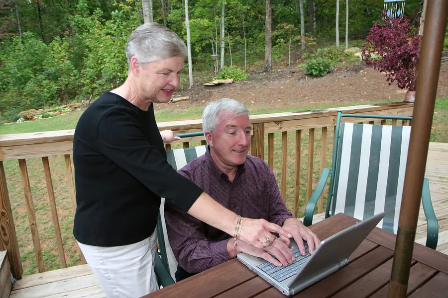 7 Security Awareness Tips for Senior Citizens